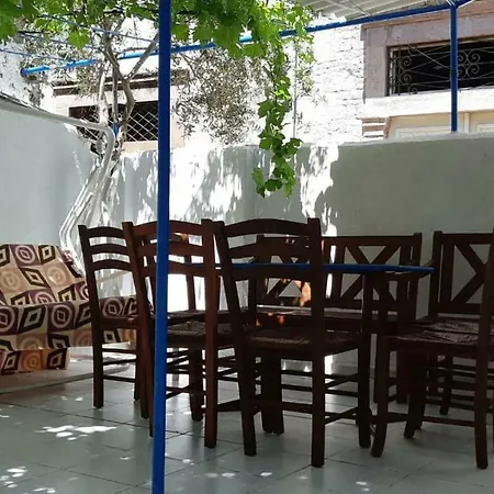 Merkezde Evi * Ayvalı